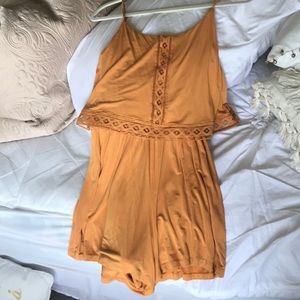Garage romper